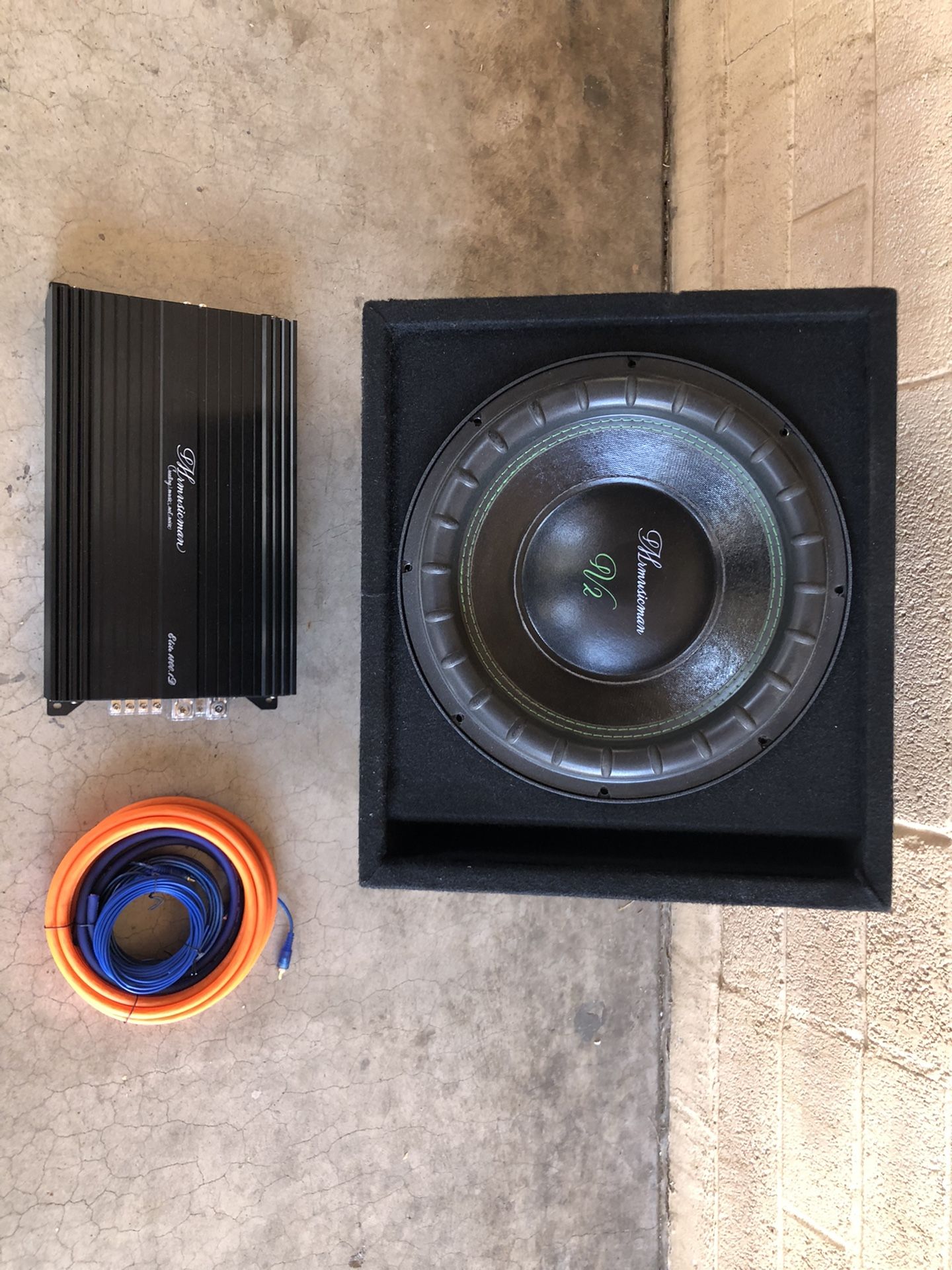 Mrmusicman V2-12 Inch Bass Package - $399
