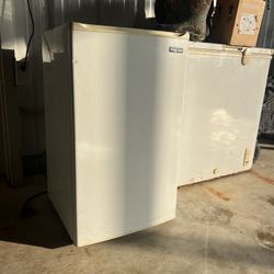 Mini Fridge