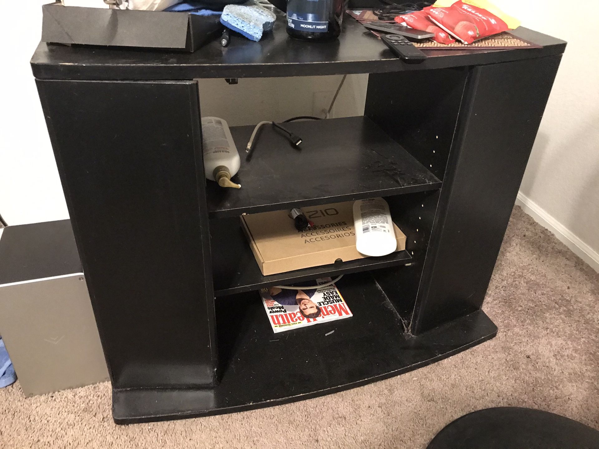 Free used tv stand