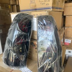 03-06 Chevy Silverado Smoke Black Tail Lights