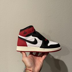 Air Jordan 1 High “Black Toe” (GS) Size 6.5Y / Women’s Size 8 - NEW