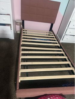 Twin bed frame