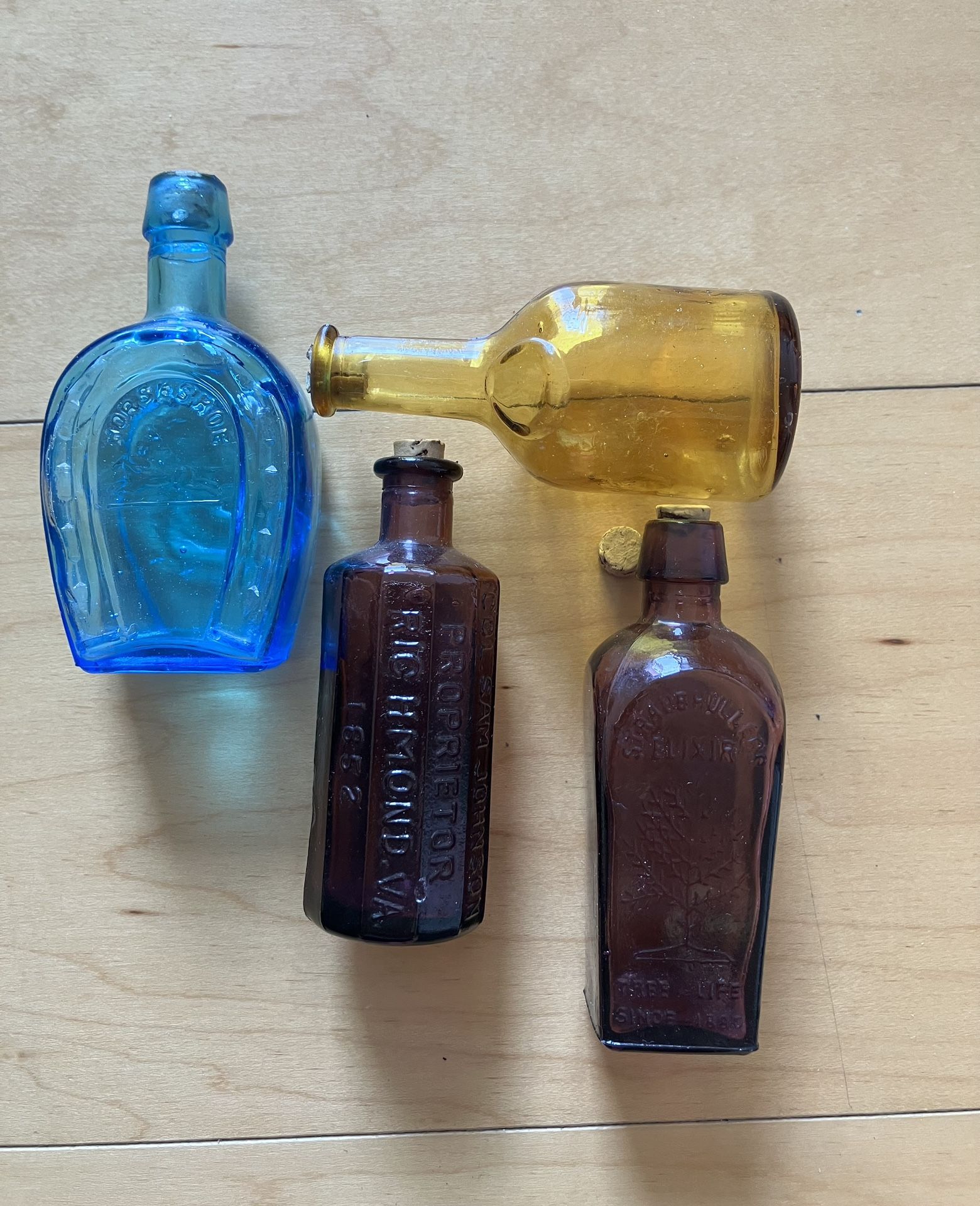 Vintage Wheaton bottles reproduction, glass reproductions, mini bottle collection