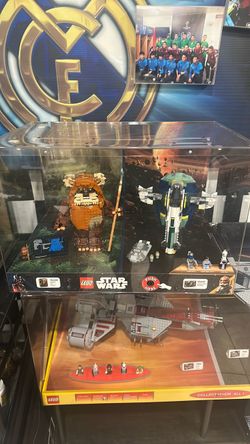 Lego Star Wars store display