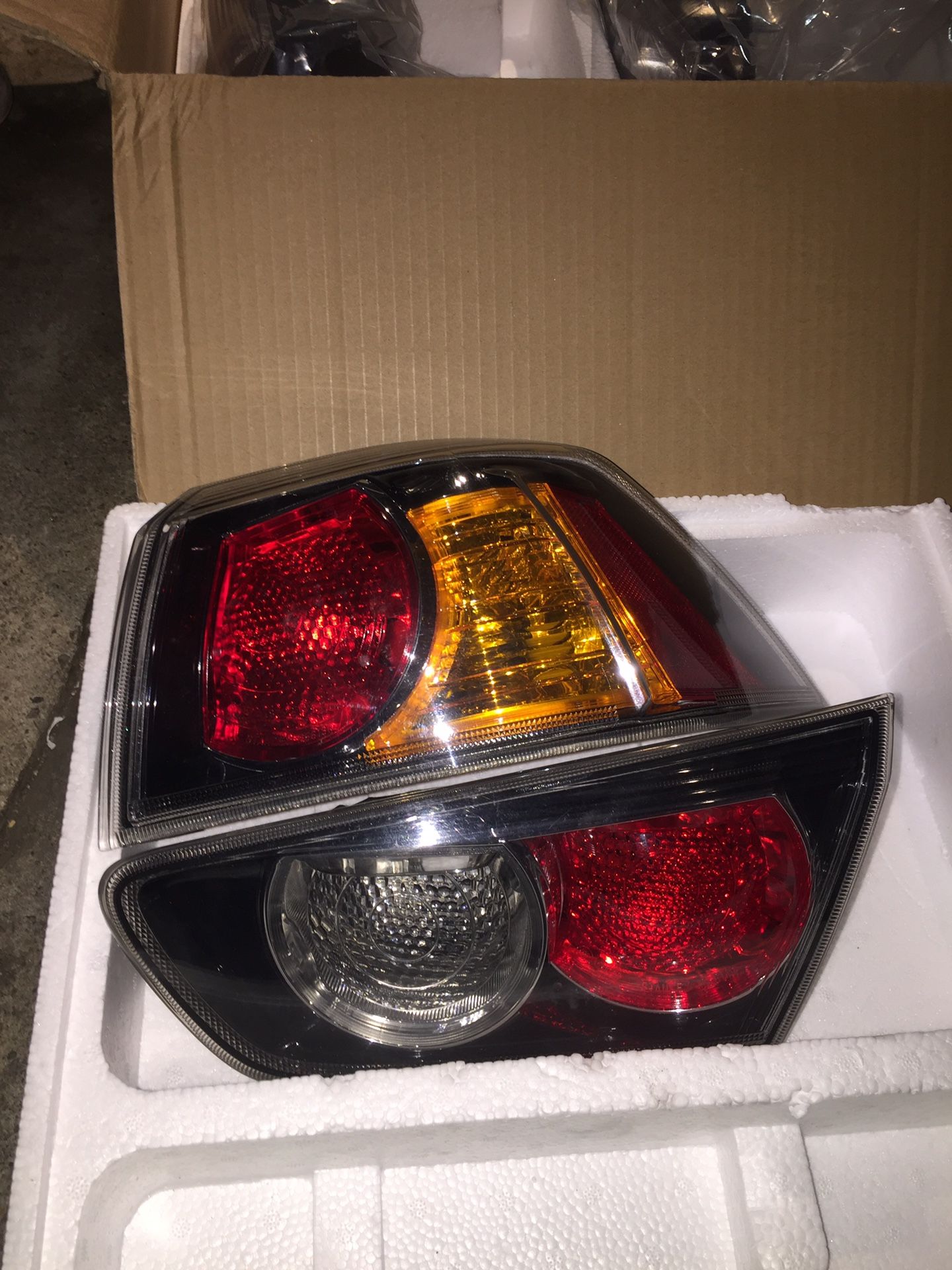 Mitsubishi Lancer Evolution OEM Tailights