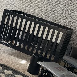 Delta 4 In 1 Crib 