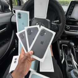 iPhone 16 128gb Unlocked. SIM Version 