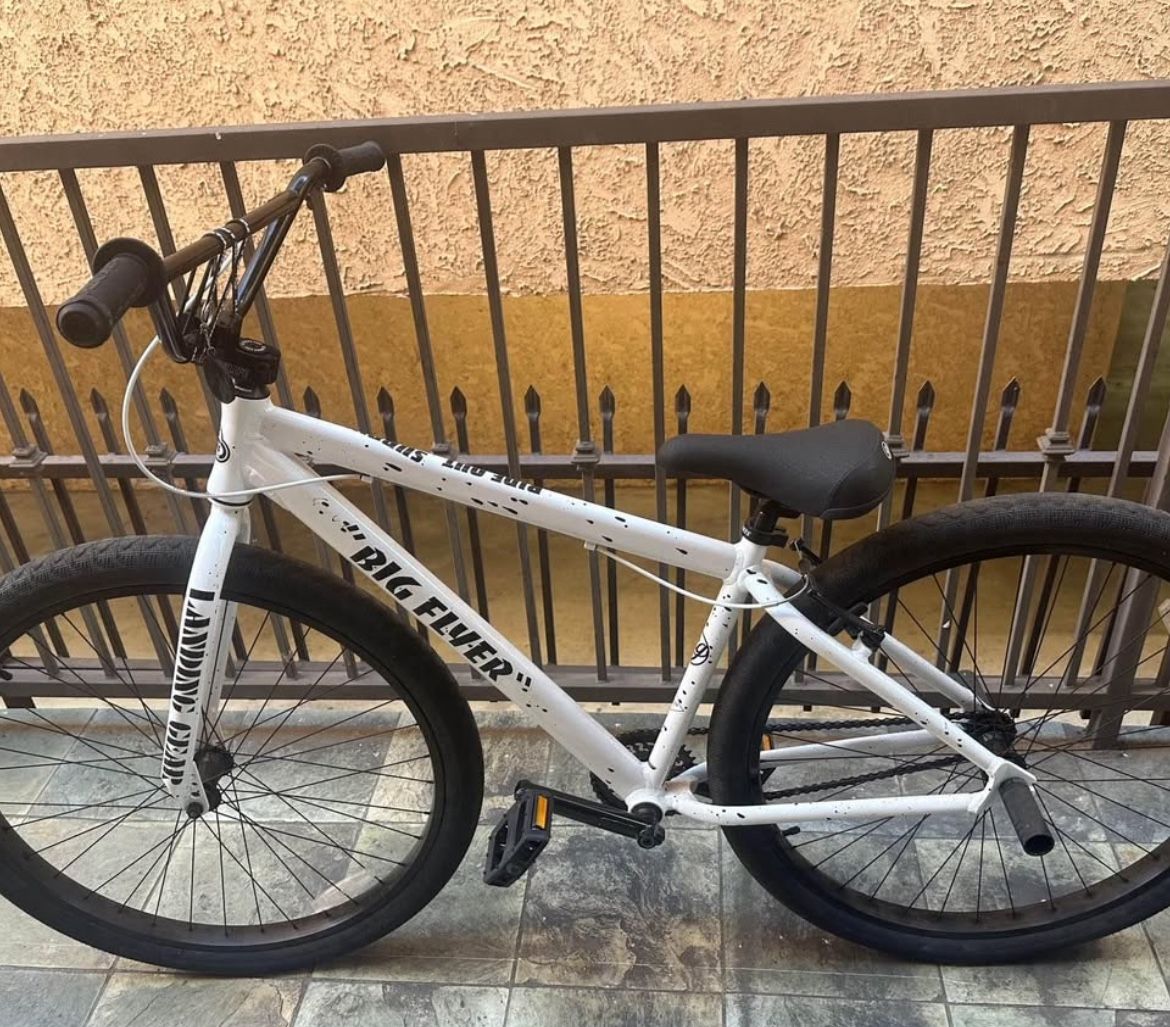 White spladder se bike