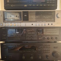 Vintage Receivers CD changers Tuners Tape Decks O b o