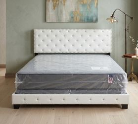 New king size bed frame + king size mattress