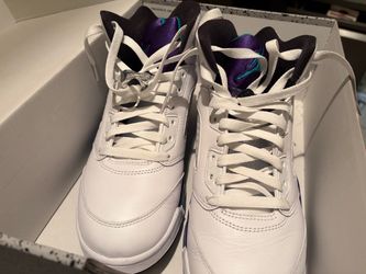 Jordan 5 grapes size 9