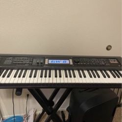 Roland GW-8  61 Key Keyboard 