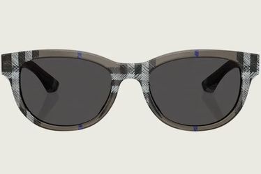NEW Burberry nova check sunglasses