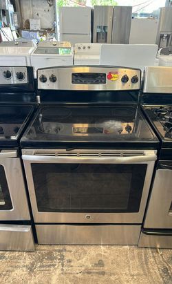 GE Stainless Steel Electric Range Self-Clean