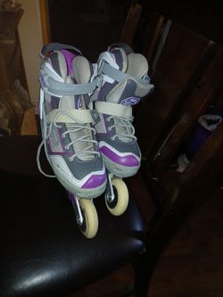 Size  8
