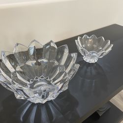 2 Crystal Decorative Bowls
