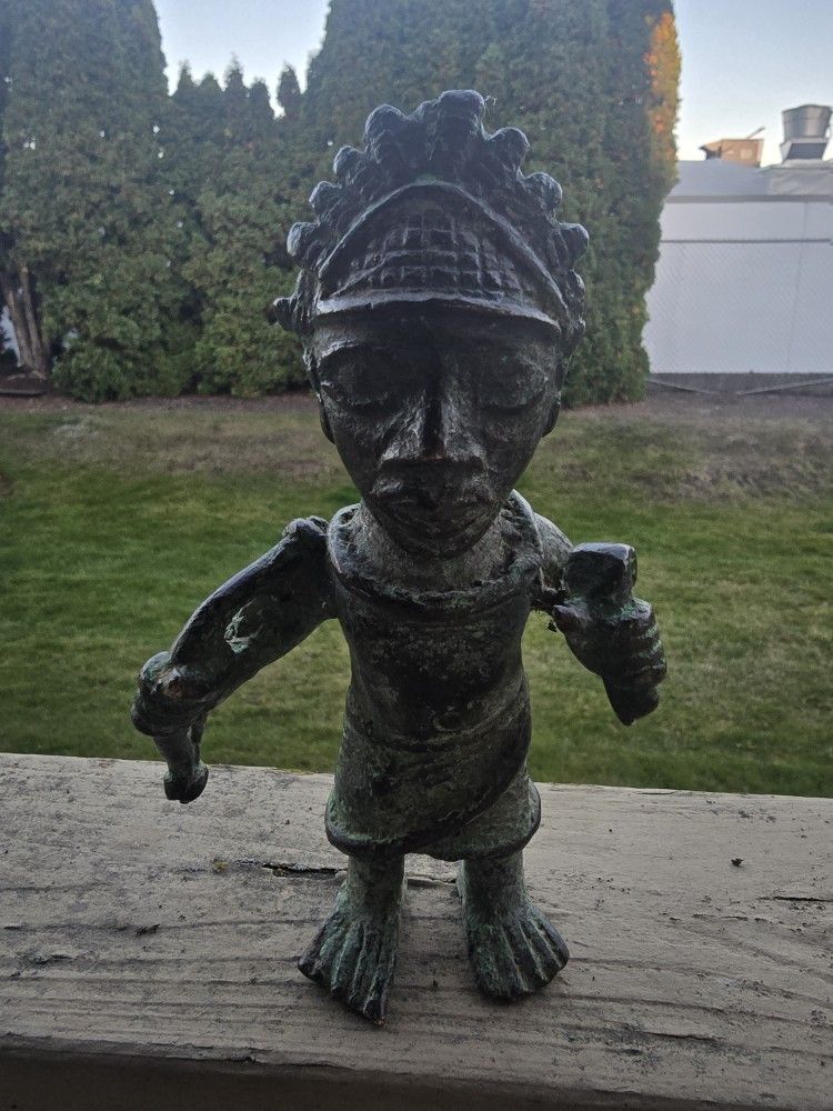 Old Tribal Benin BRONZE Warrior Figure --- Nigeria BN