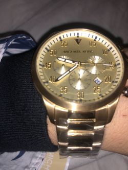 Brand New Michael Kors Watch with plastic and Tag