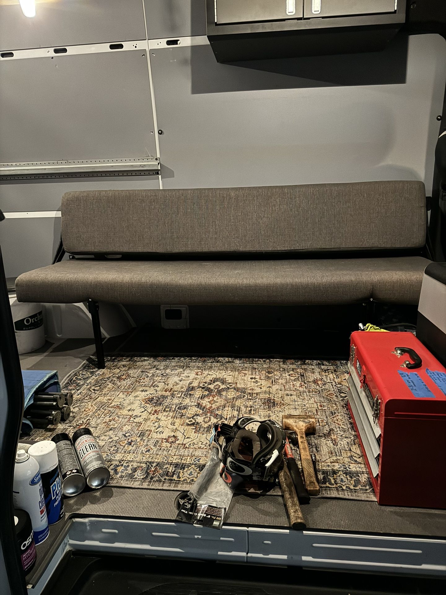 Van / Even Sofa Sleeper