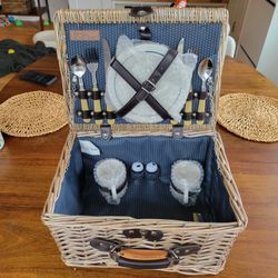 Picnic Basket For Sale