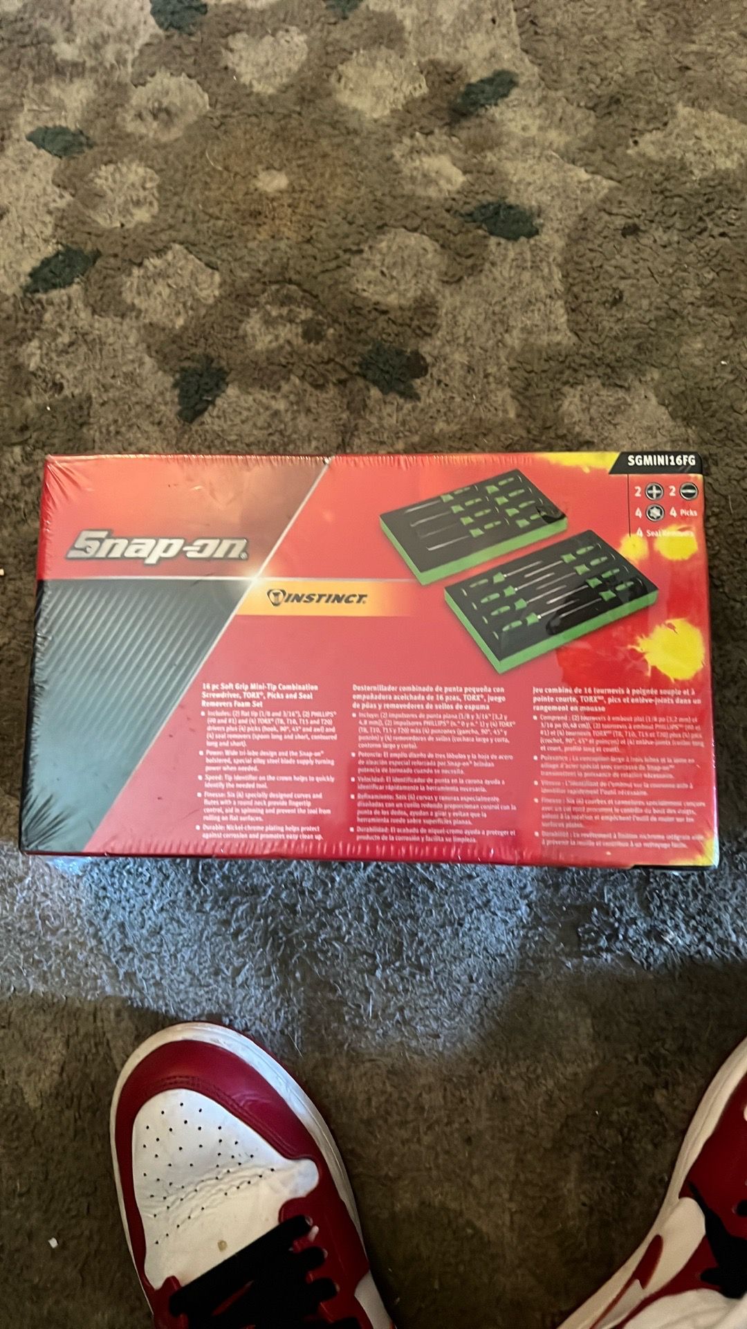 green SGMINI16FG Snap-on 16pc mini screwdriver / pick / seal foam set