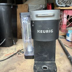 Keurig K Supreme Single Serve Machine 