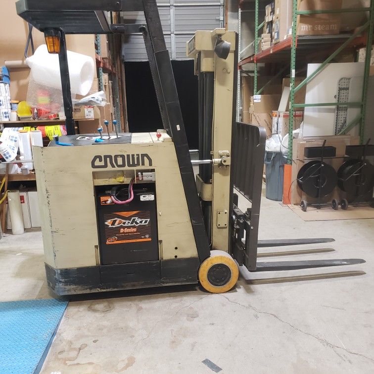 Crown Forklifts