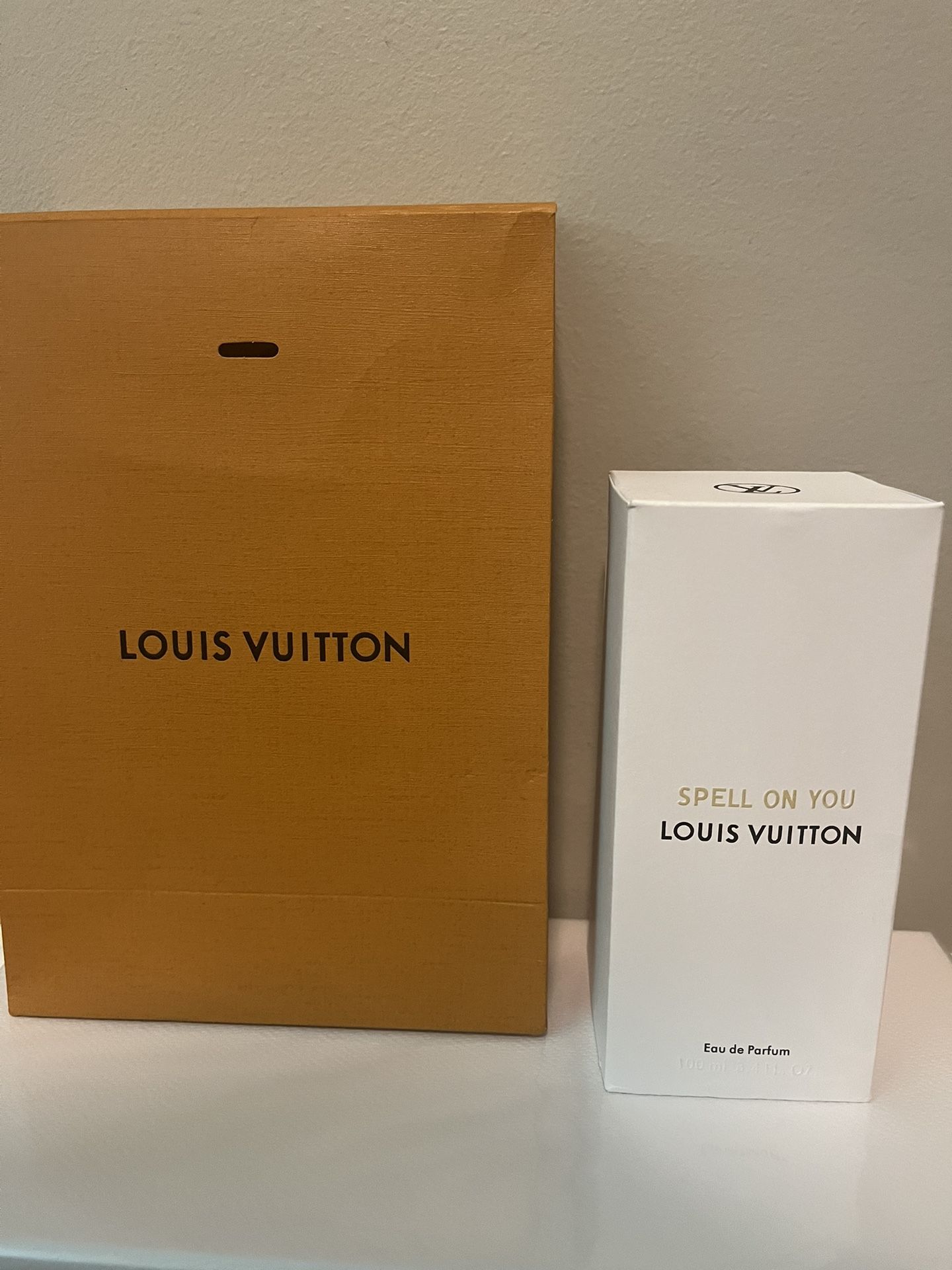 Louis Vuitton Spell On You 