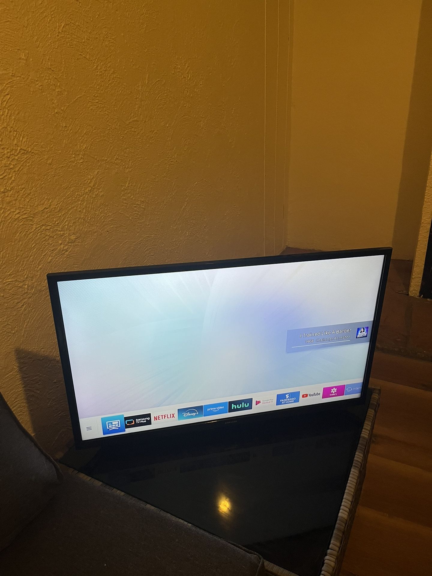 32-inch Samsung Tv