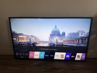 LG Smart TV 55”