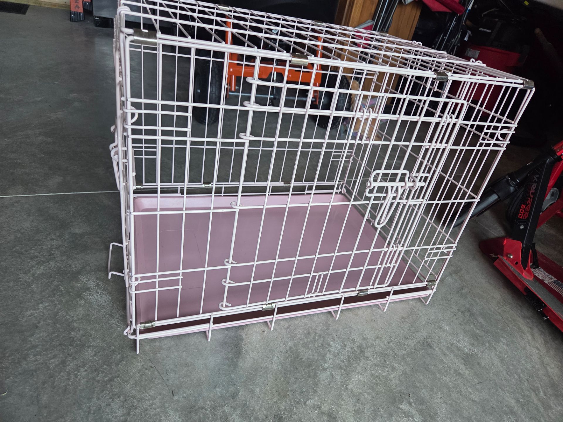 Dog crate/stairs