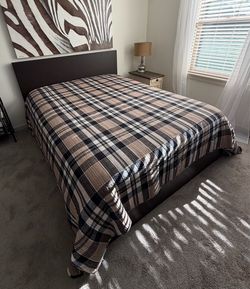 IKEA MALM Queen Bed Frame – Dark Brown/Black-Brown – Slats Included