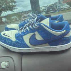 Nike Dunks 