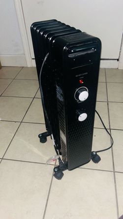 Mainstays 1500W Oil-Filled Electric Radiator Heater – Black