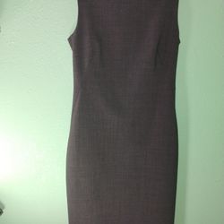Sm Woman's Grey Dress 
