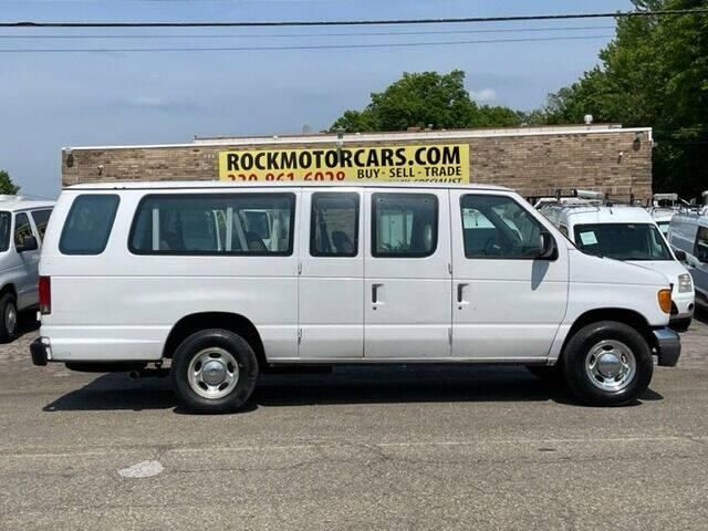 2002 Ford E-350 Super Duty