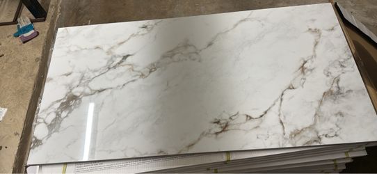 Large White Marble-Look Porcelain Tile