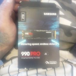 1TB And 2TB Samsung 990 Pro
