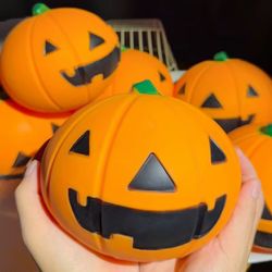 Jumbo Halloween Pumpkin Squishy Squeeze (11cm x 9cm)