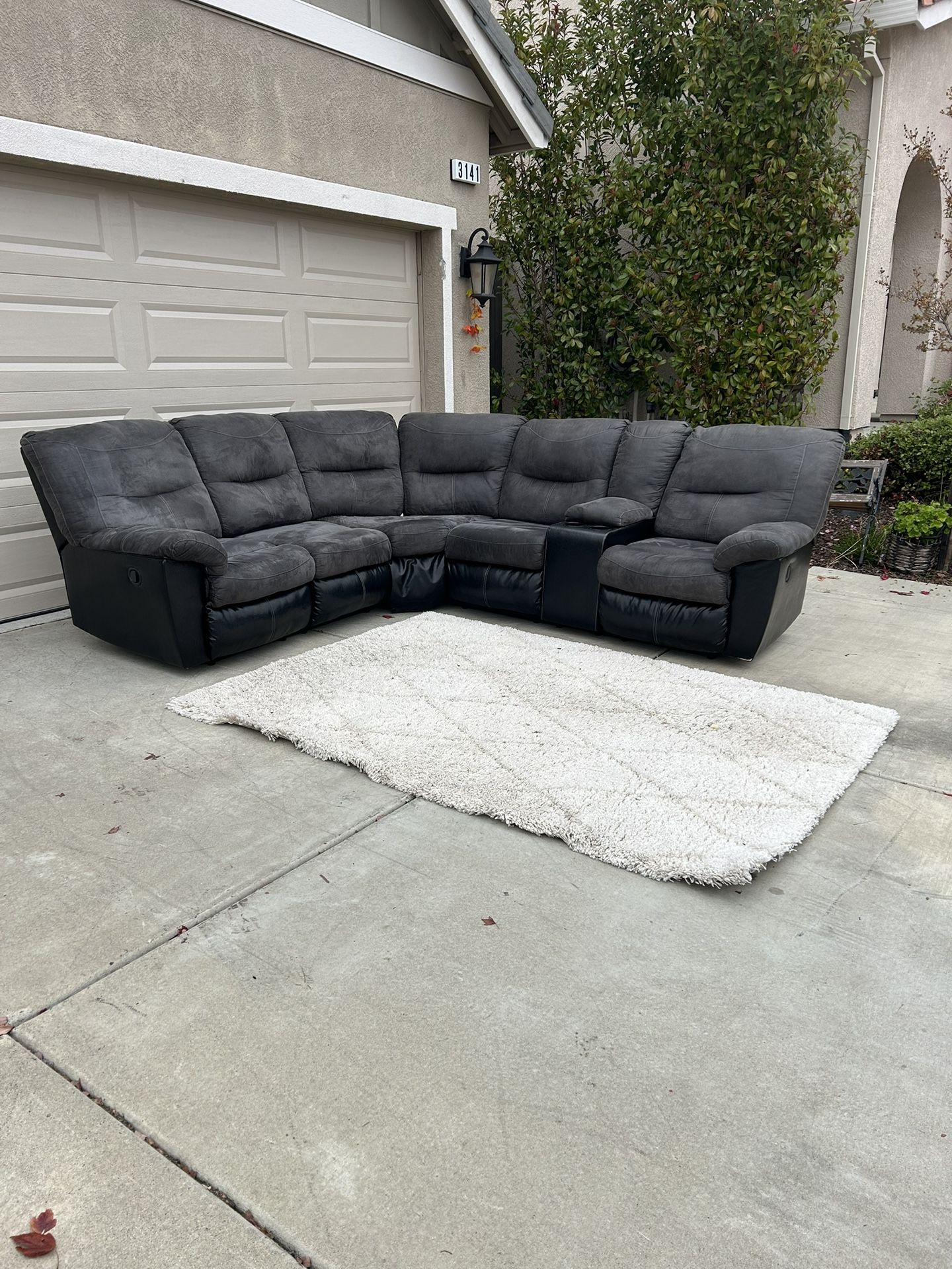 Beautiful Grey Microfiber 2pc Sectional (Delivery Available)