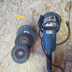 Makita 7" Grinder