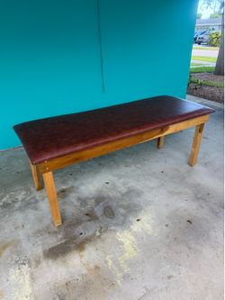 Medical Exam/Physical Therapy/Massage table.