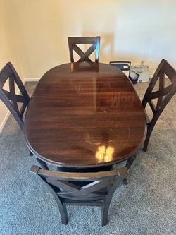 Ethan Allen table with 4 chairs