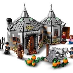 Super Dope LEGO Harry Potter Hagrid's Hut | RETAIL  $80