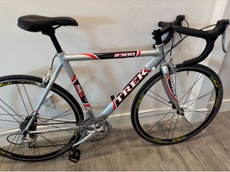 Trek Road Bike USA Made Rolf Wheels Ultegra Components