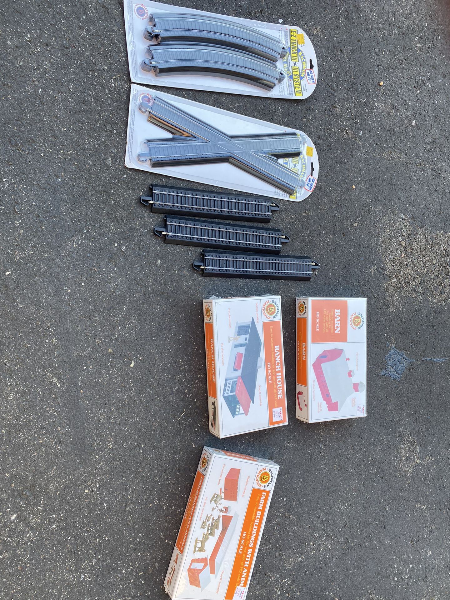 Bachman Ho Scale Trains And Accessories