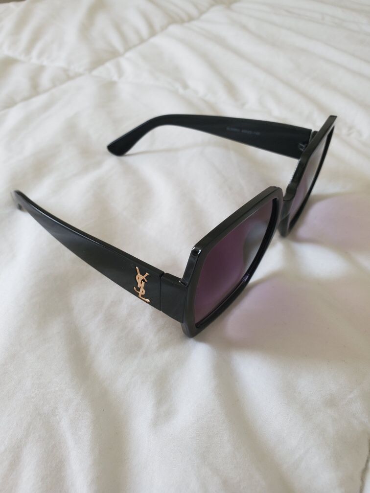 y s I women sunglasses