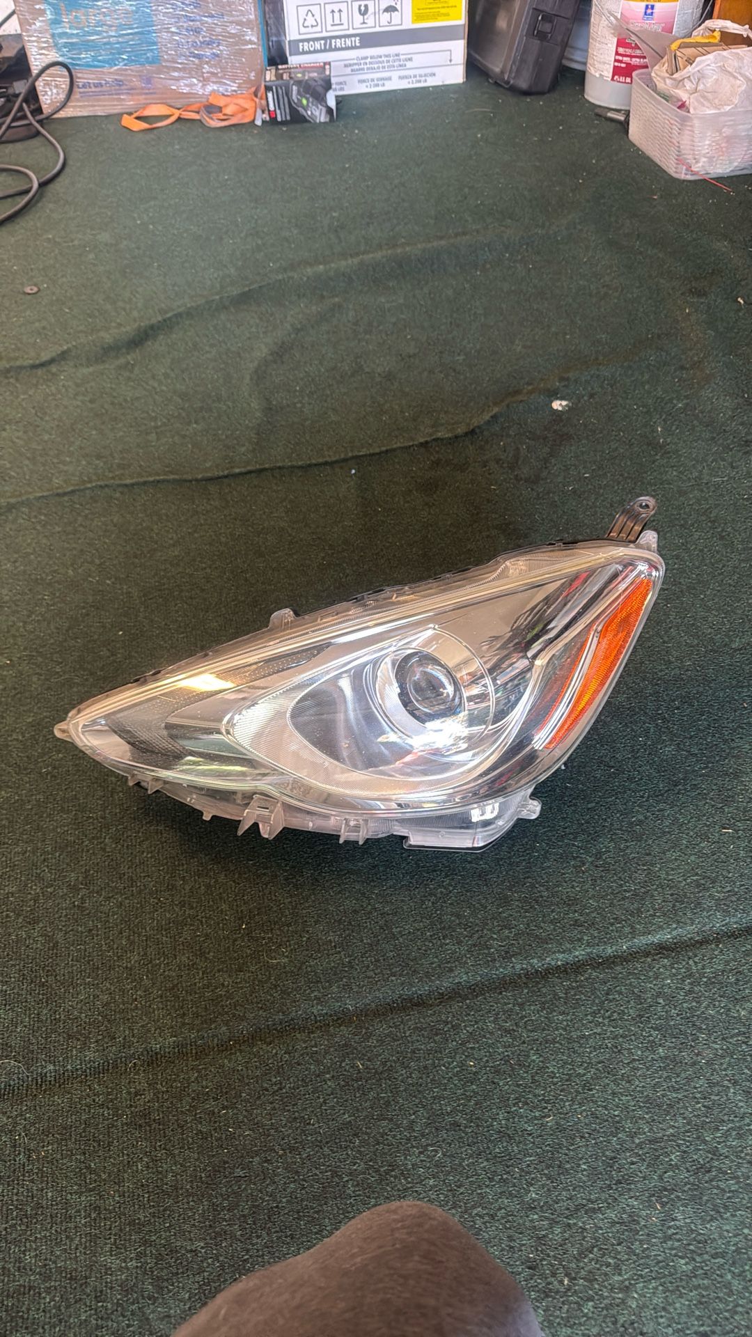 2015 PRIUS C Headlight Drive Side