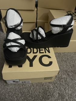 Madden NYC Qtr Strap Wedge Size 9 1/2 