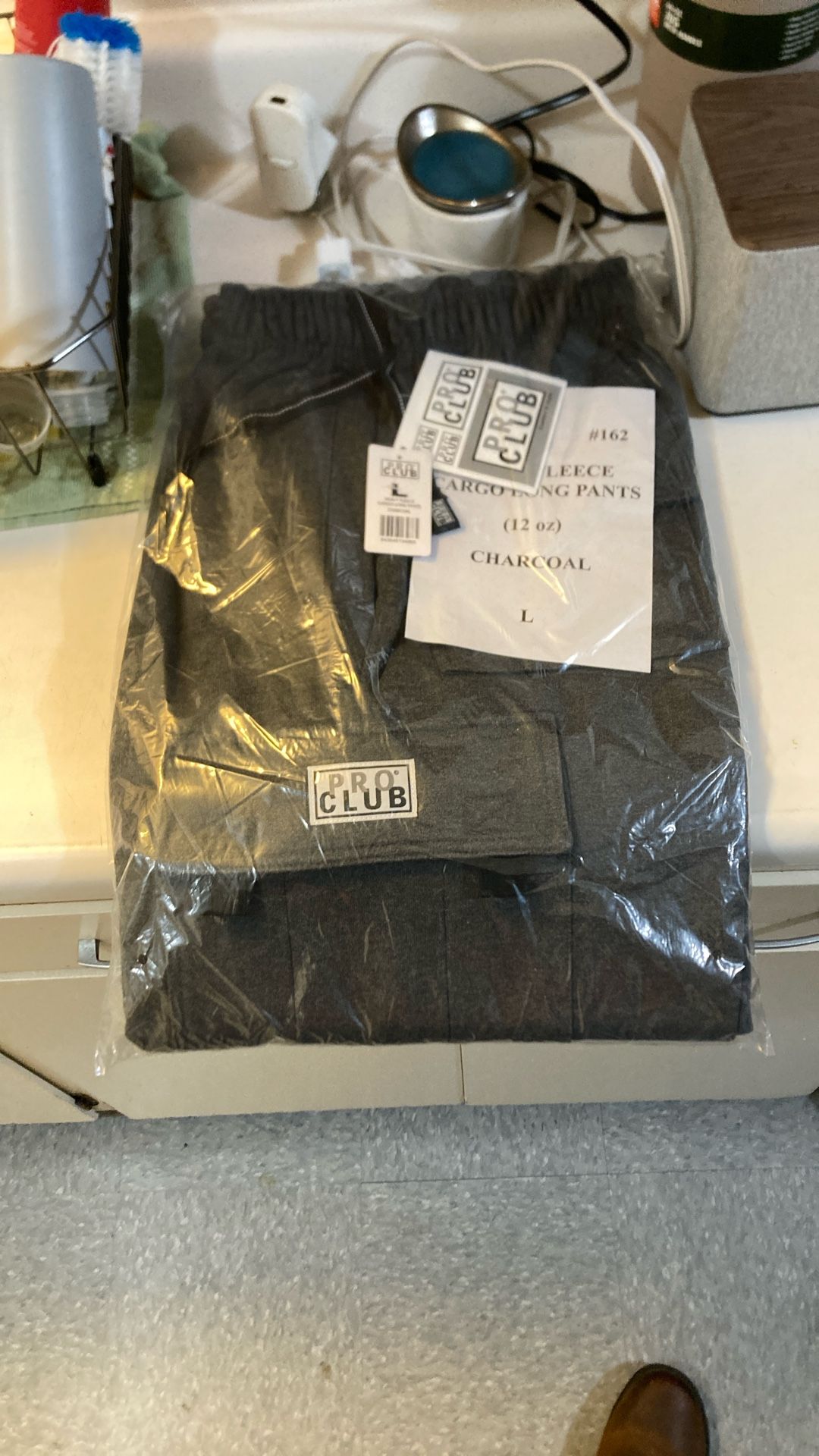 Pro Club Charcoal. Size L